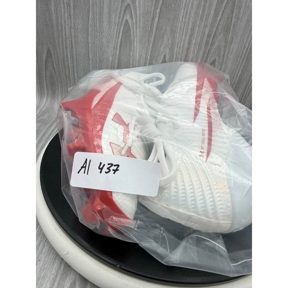 Under Armour UA Blur Pro Mens Size 9 White‎ Red Football Cleats 3028220-101
